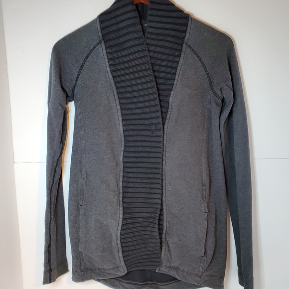 *SOLD* Lululemon Bliss Break Wrap Heathered black - Picture 4 of 10